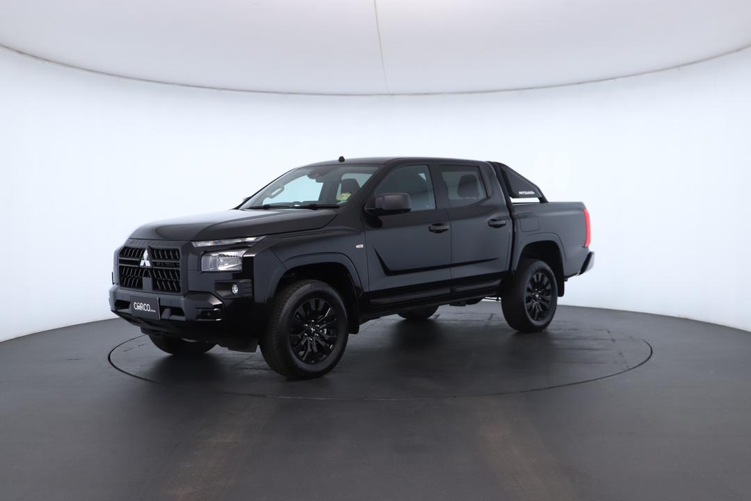 Exterior view frame 5