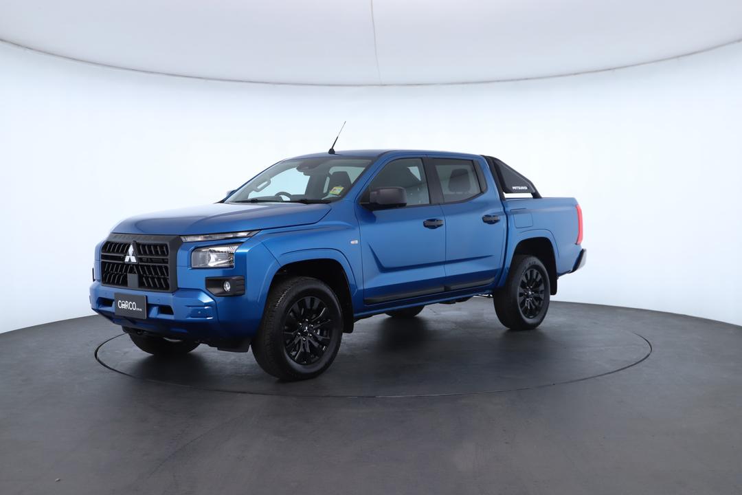 Exterior view frame 5