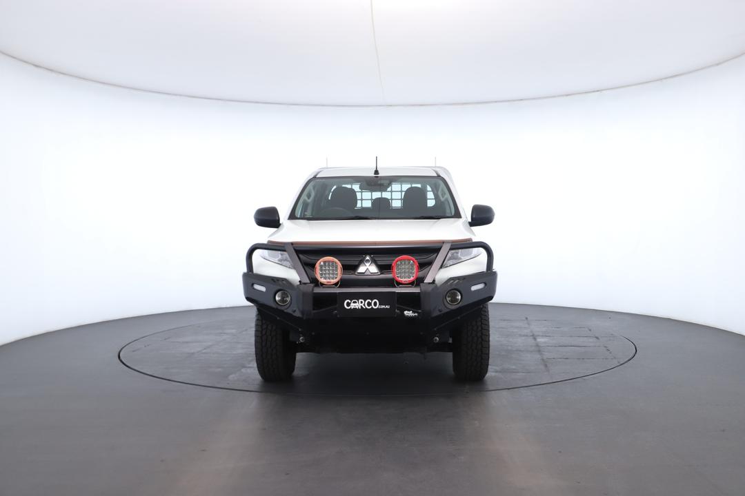 Exterior view frame 3