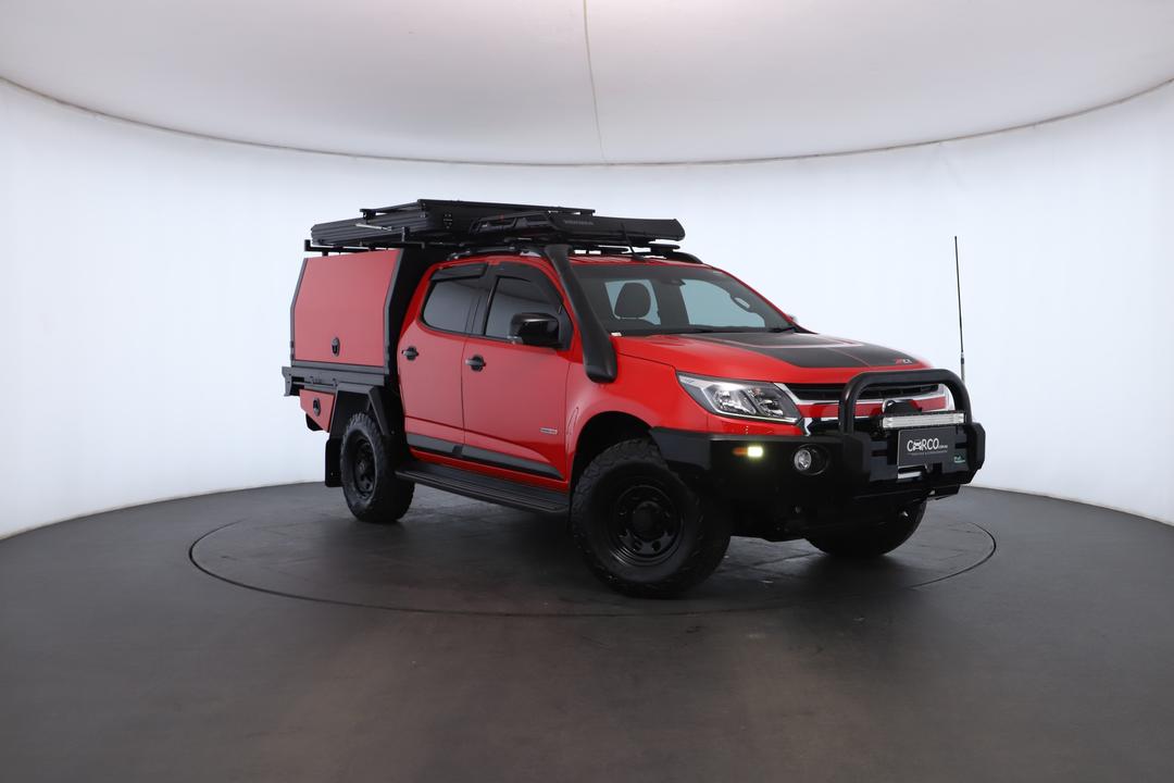 Exterior view frame 0