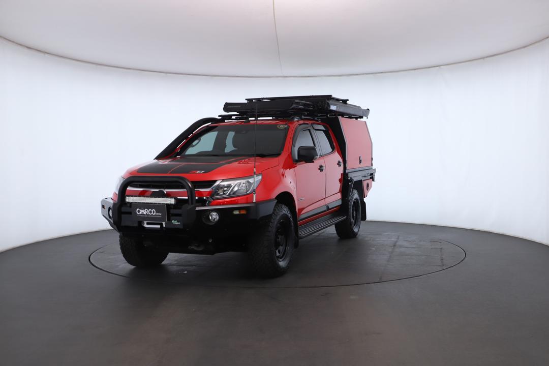 Exterior view frame 4