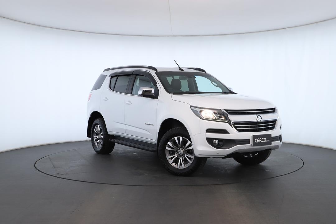 Exterior view frame 0