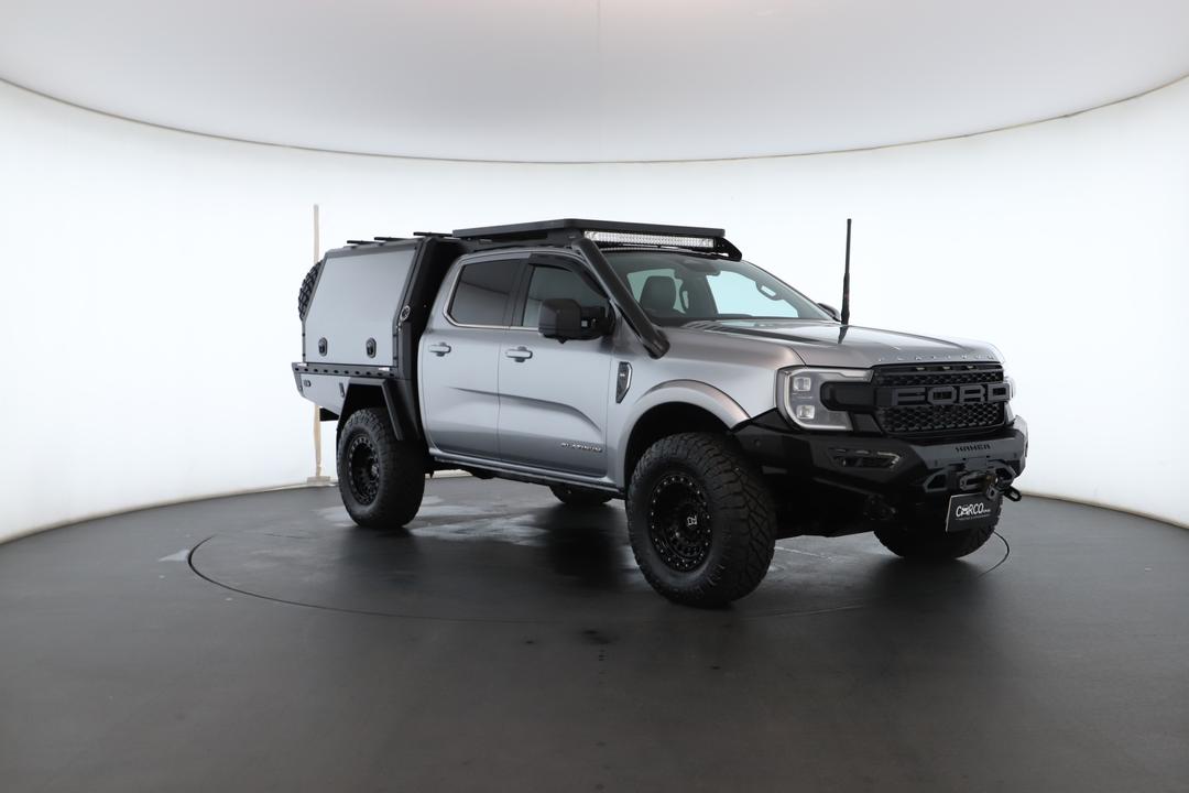 Exterior view frame 1