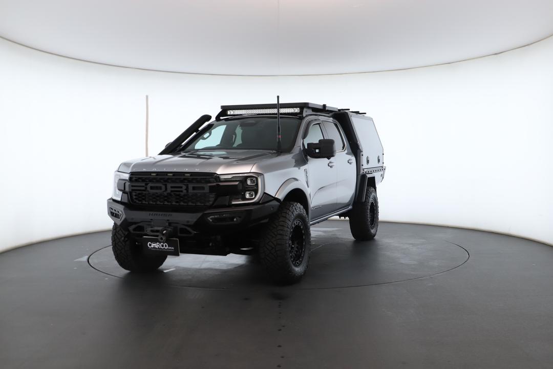 Exterior view frame 4