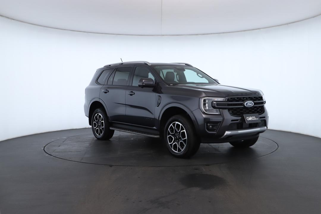 Exterior view frame 1