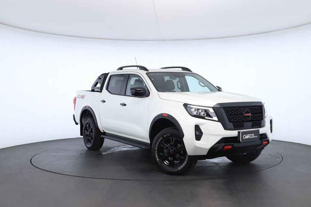 Exterior view frame 0