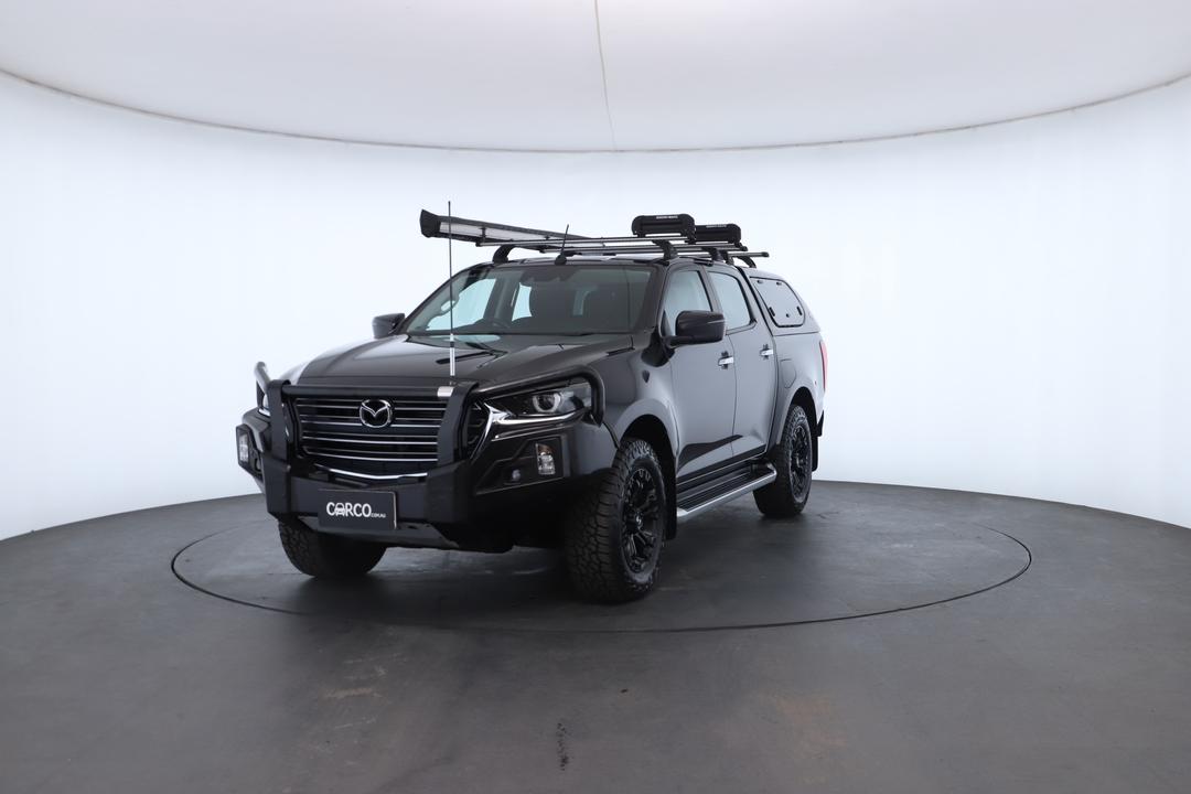 Exterior view frame 4