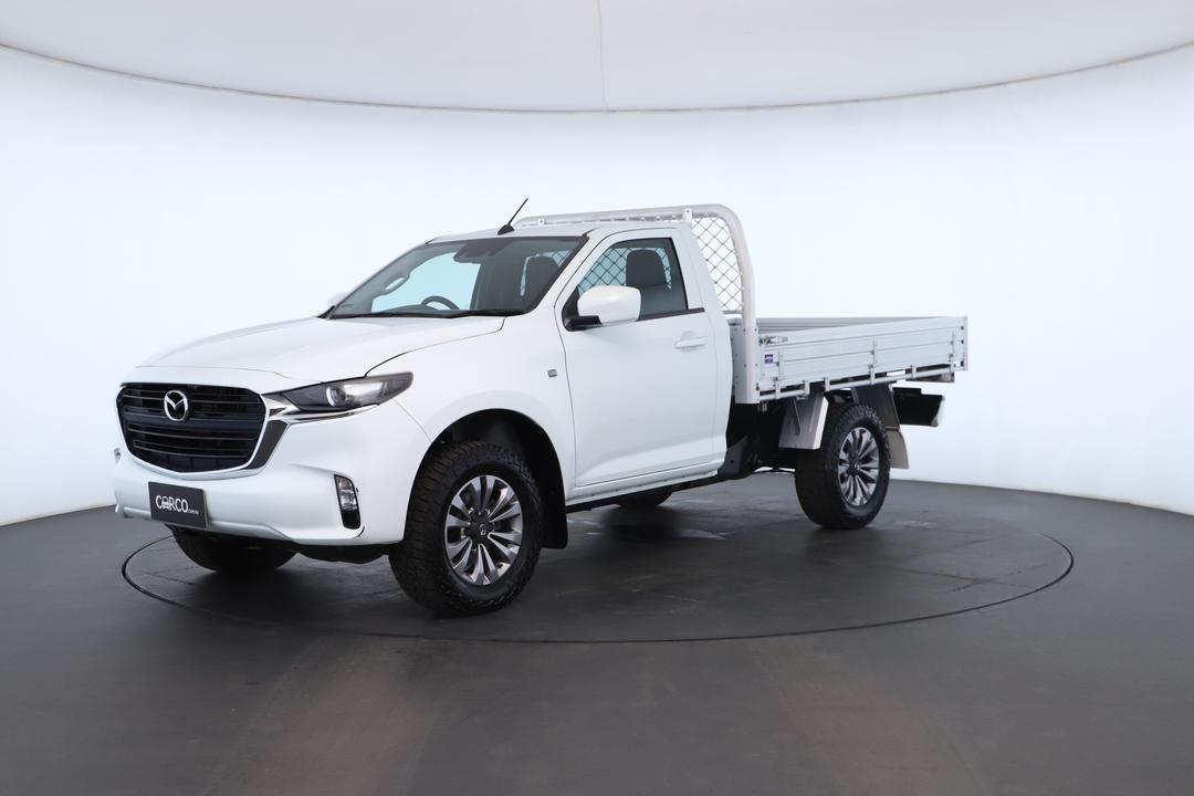 Exterior view frame 5