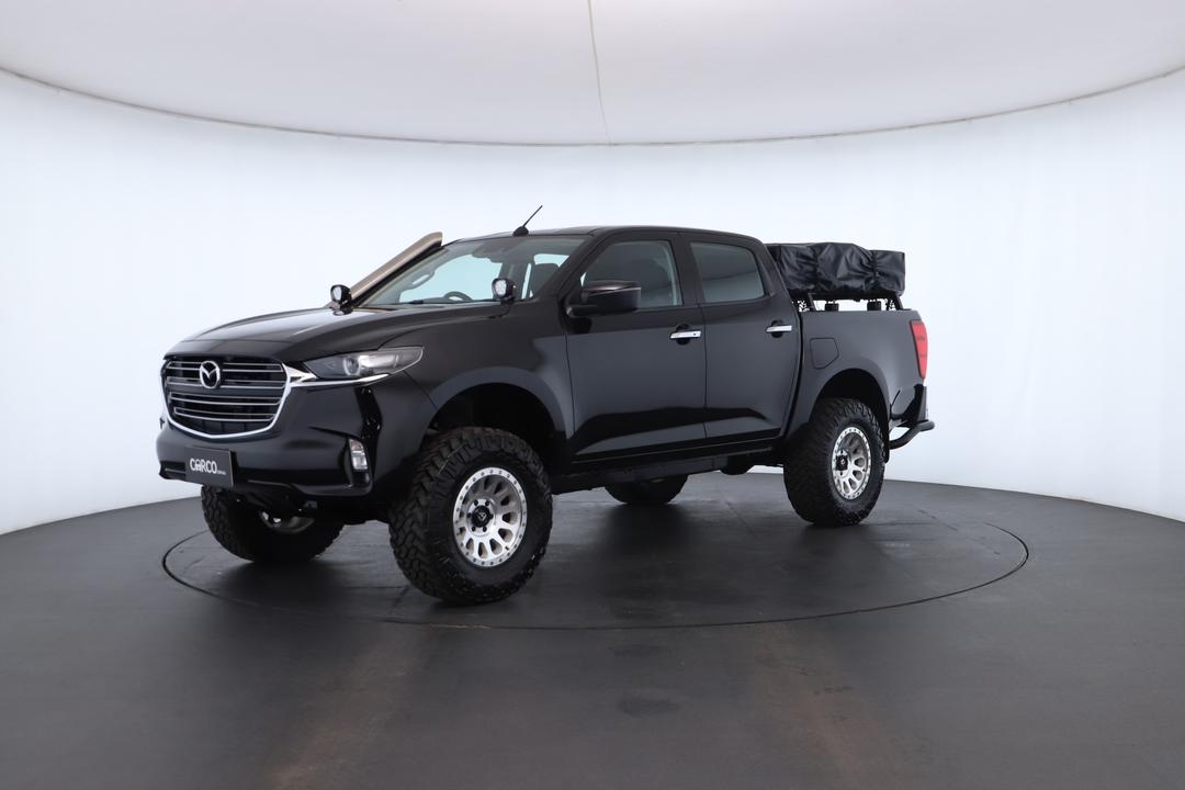 Exterior view frame 5