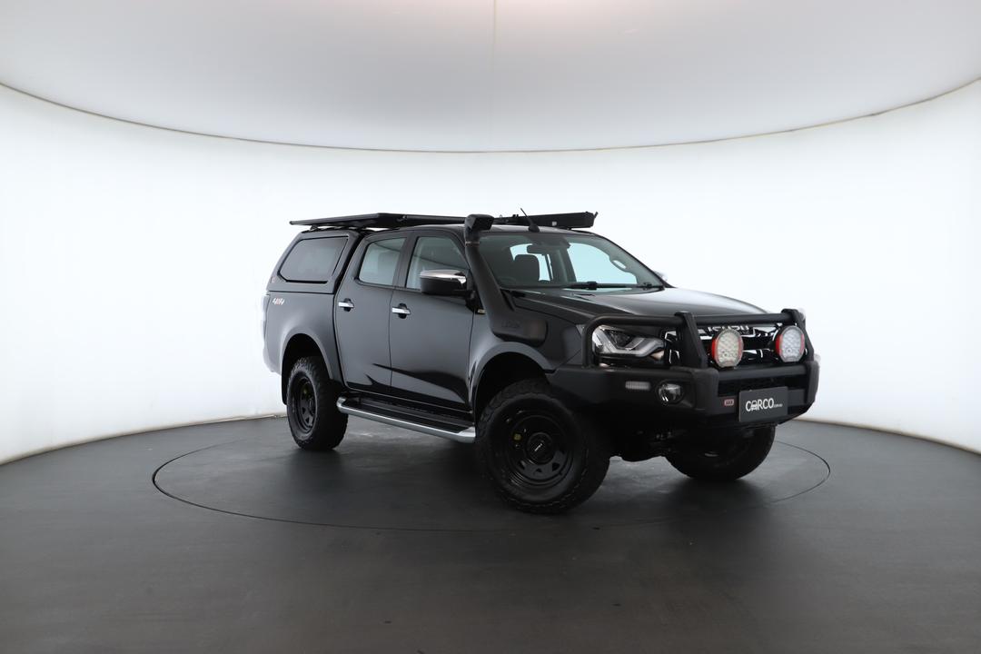 Exterior view frame 0