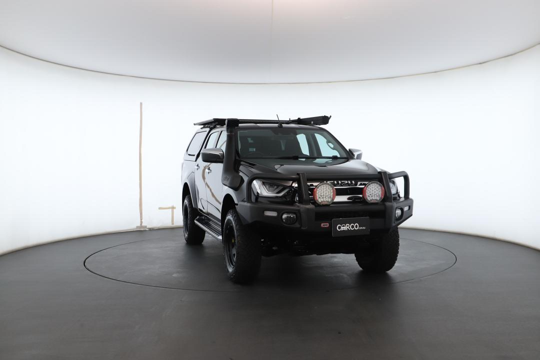 Exterior view frame 2