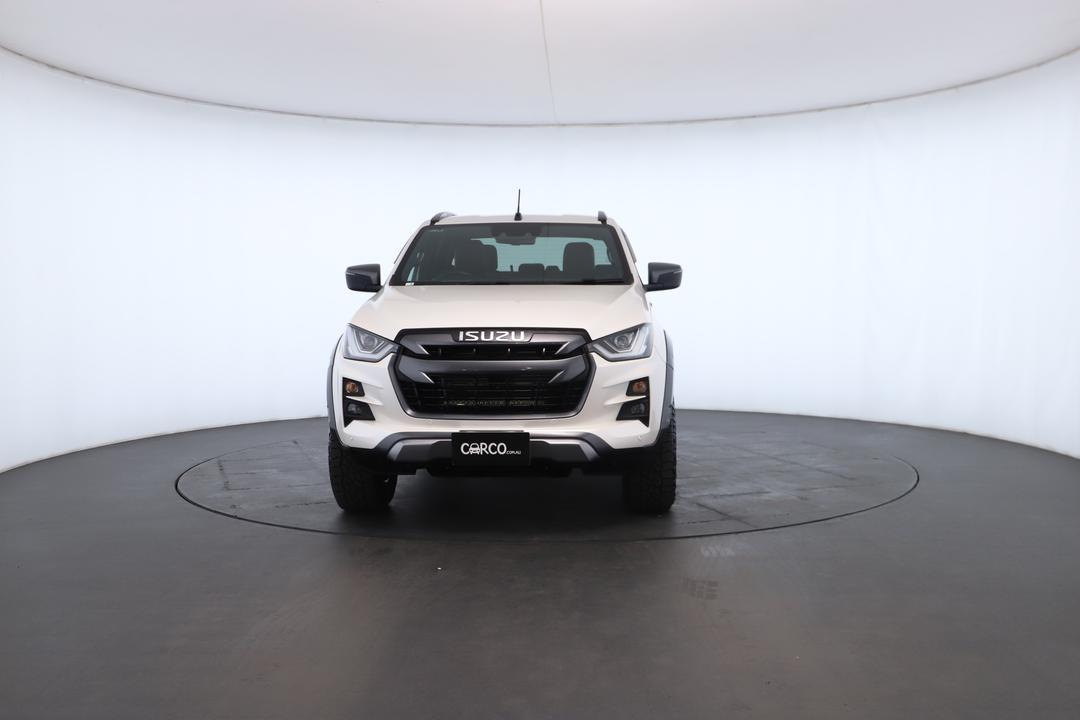 Exterior view frame 3