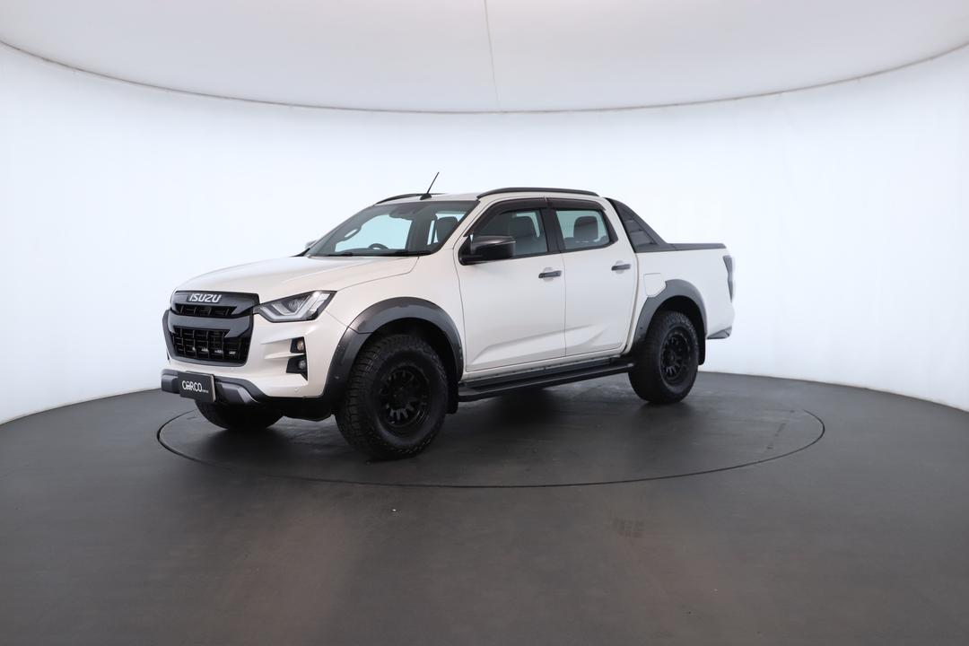 Exterior view frame 5