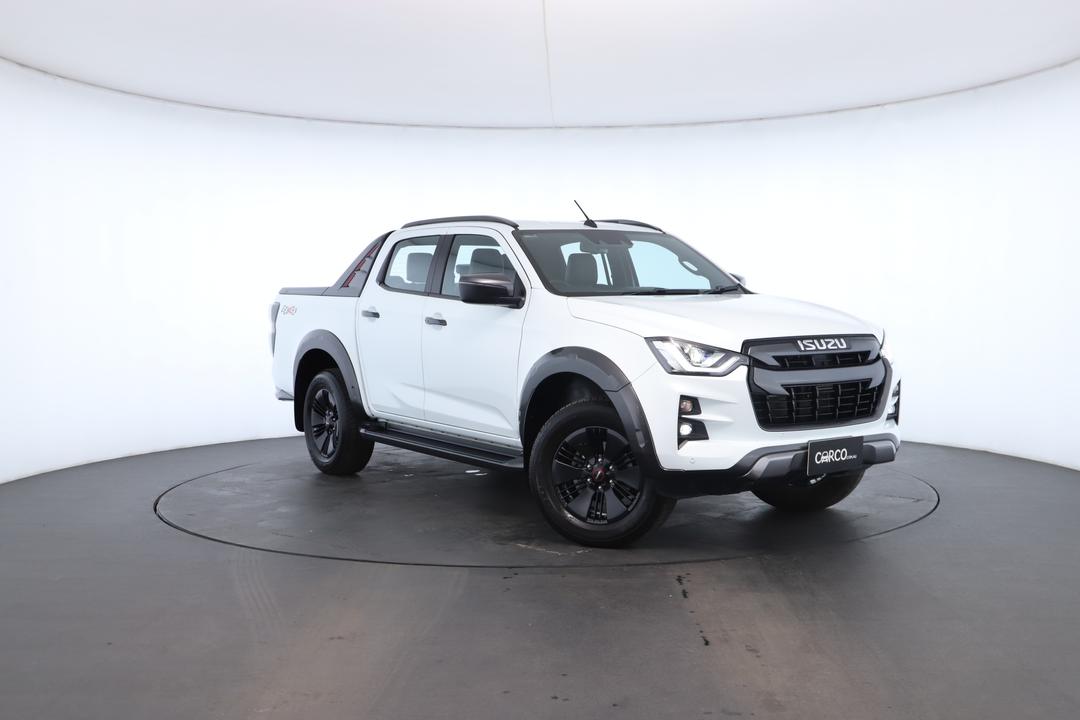 Exterior view frame 0