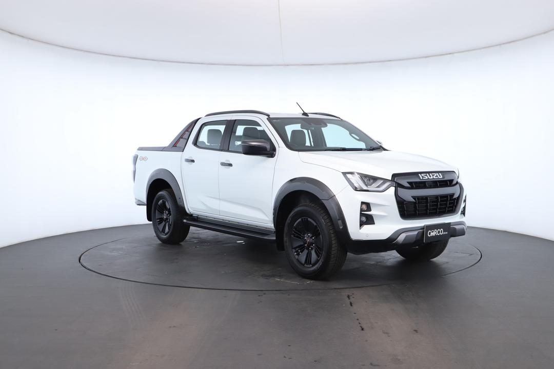 Exterior view frame 1