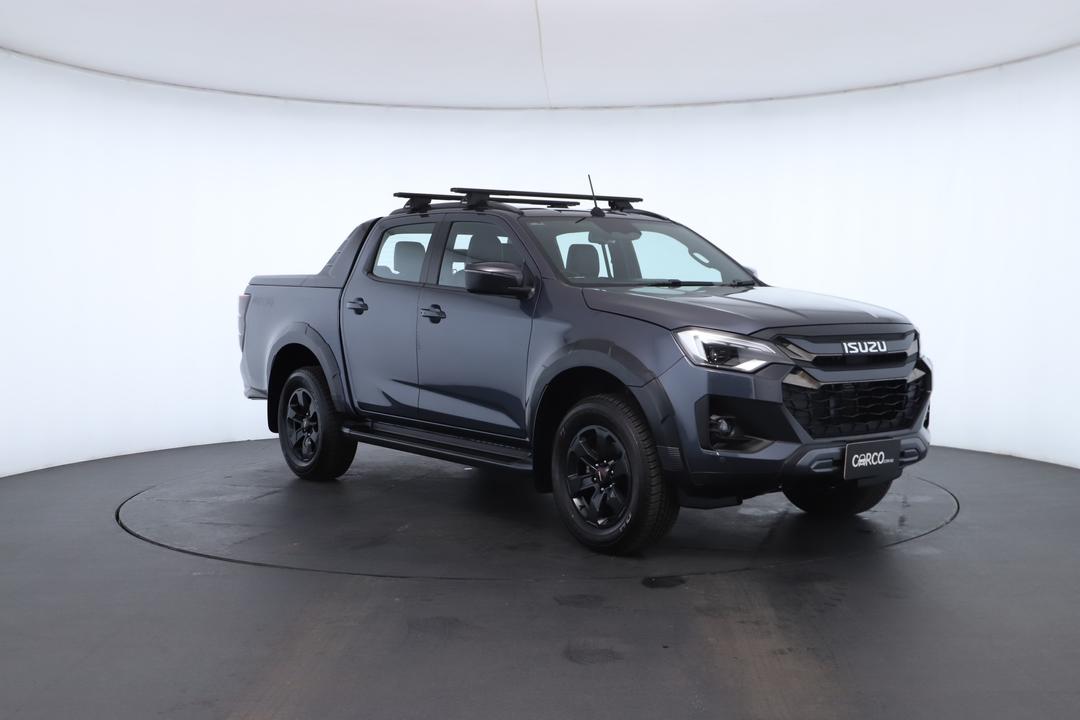 Exterior view frame 1