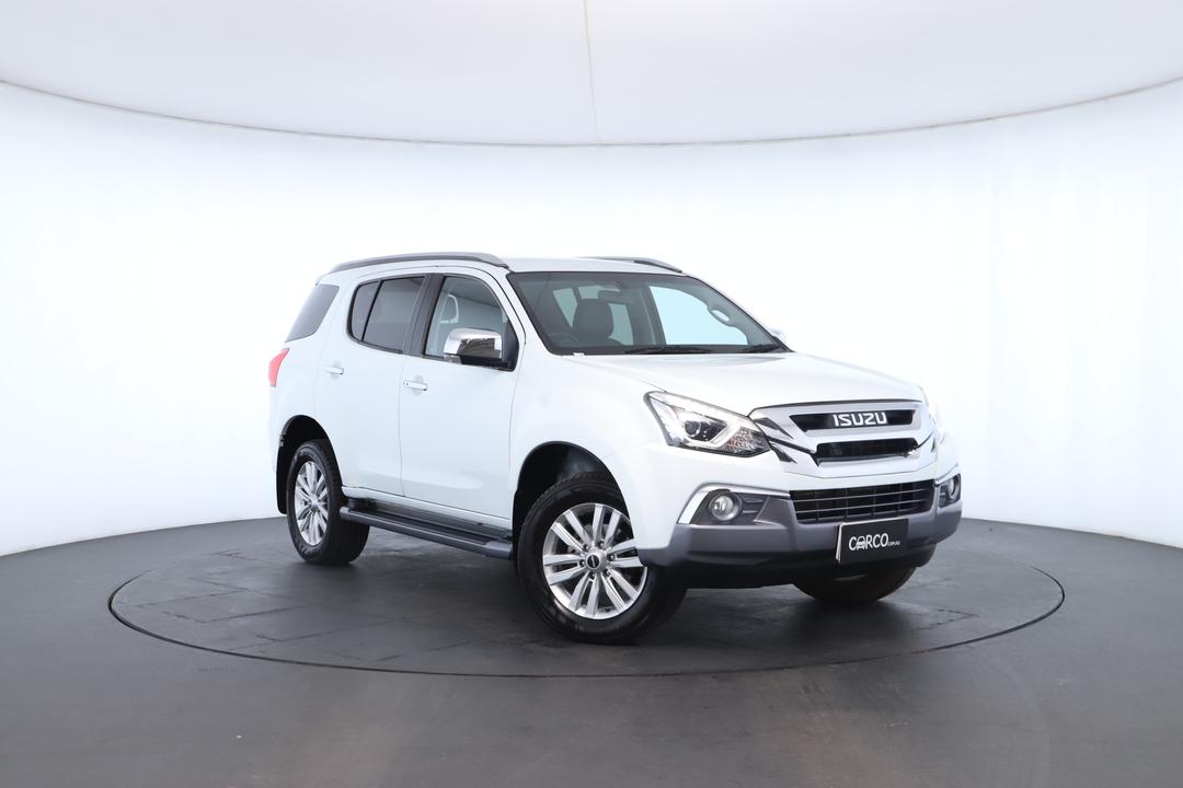 Exterior view frame 0