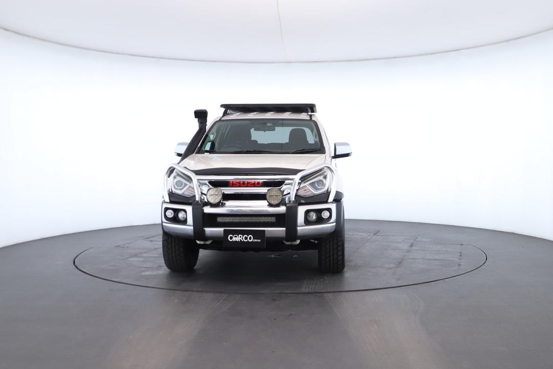 Exterior view frame 3