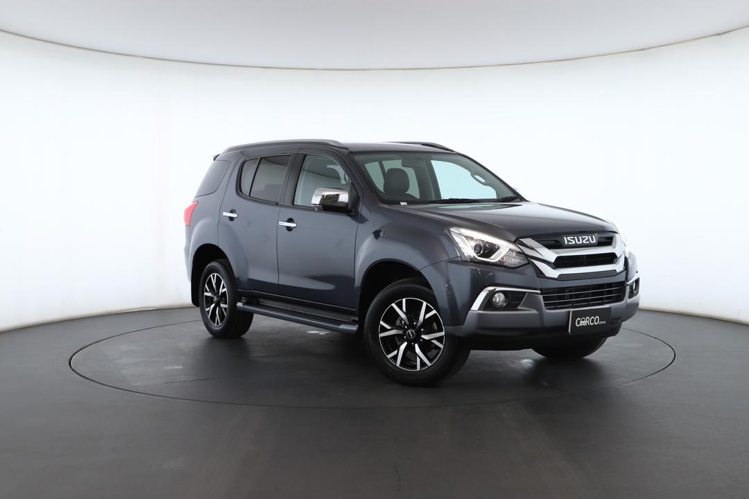 Exterior view frame 0