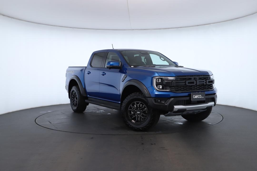 Exterior view frame 0