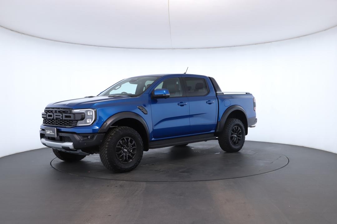 Exterior view frame 5