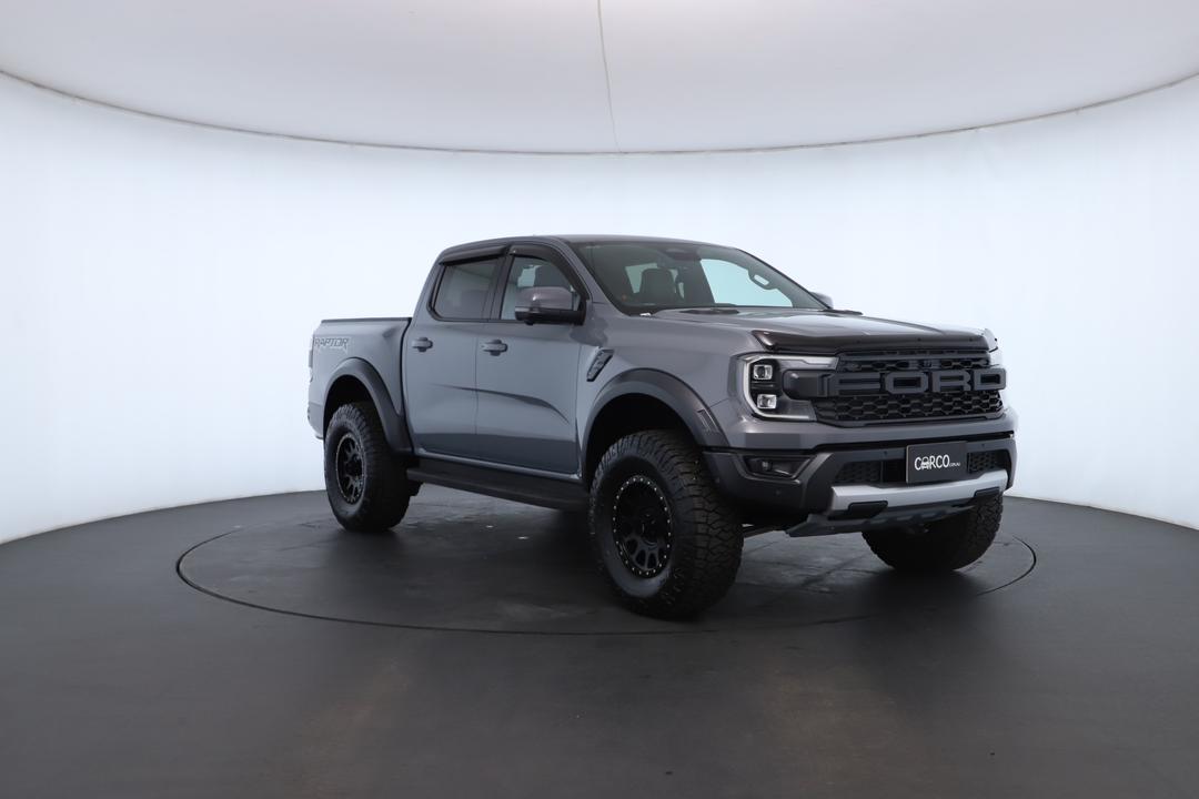 Exterior view frame 1