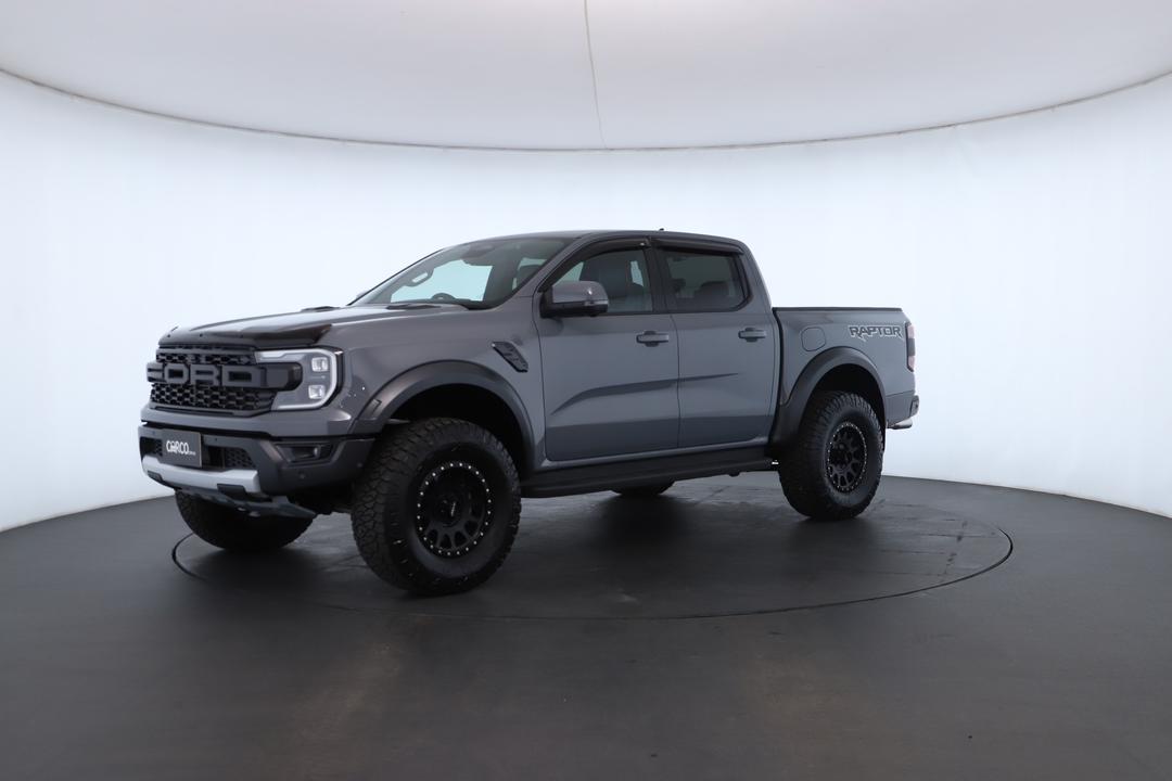 Exterior view frame 5