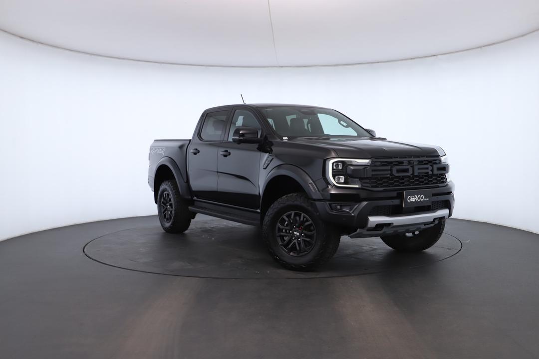 Exterior view frame 0