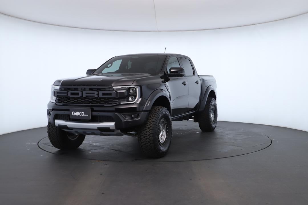 Exterior view frame 4