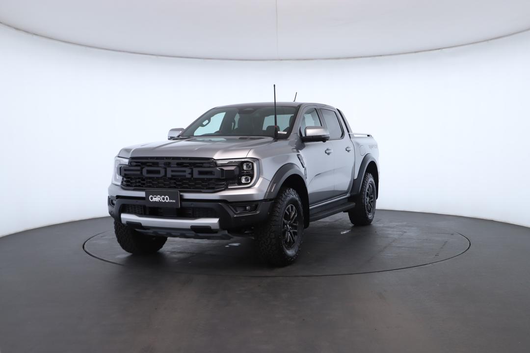 Exterior view frame 4