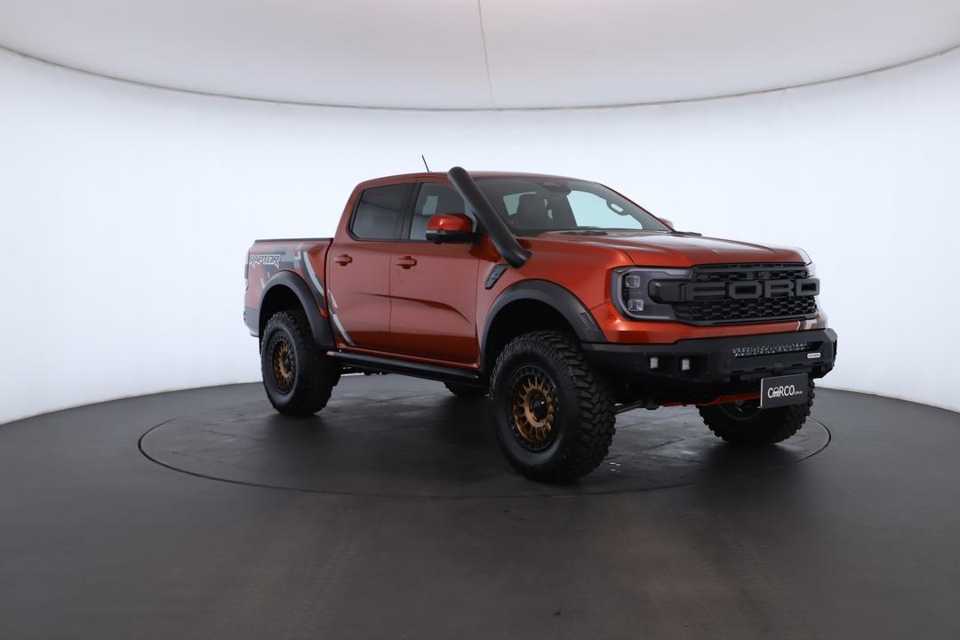 Exterior view frame 1