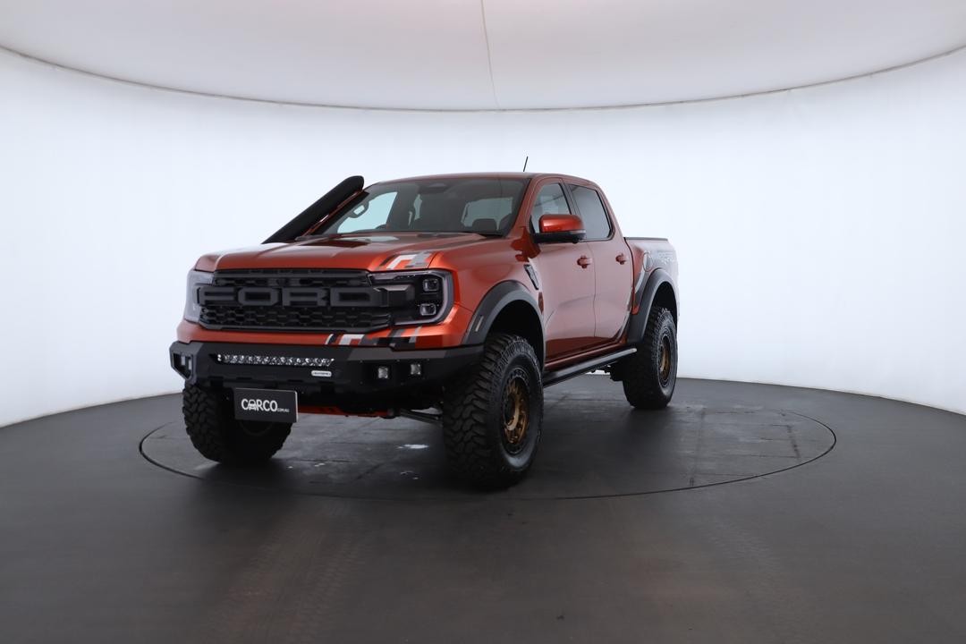 Exterior view frame 4