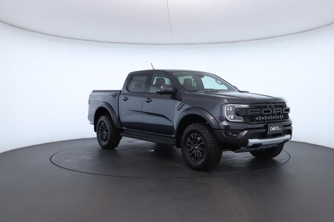 Exterior view frame 1