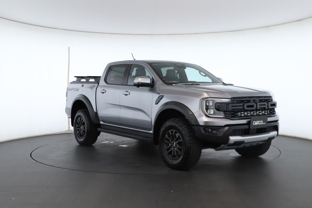 Exterior view frame 1