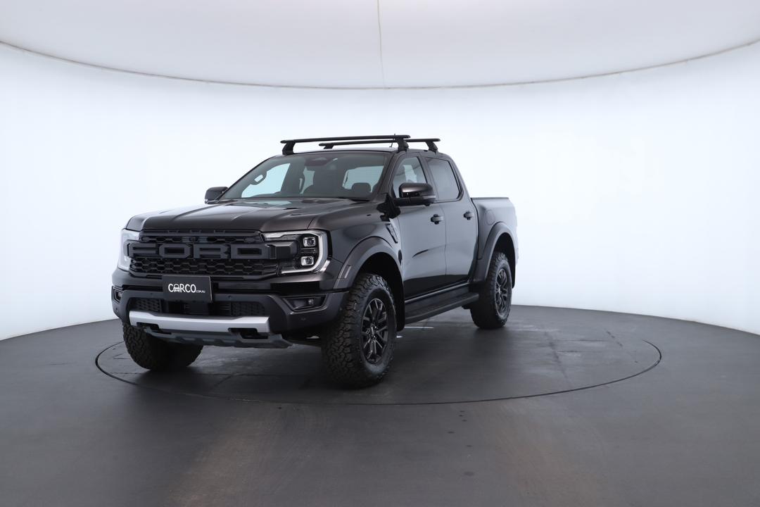 Exterior view frame 4