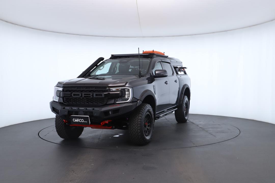 Exterior view frame 4