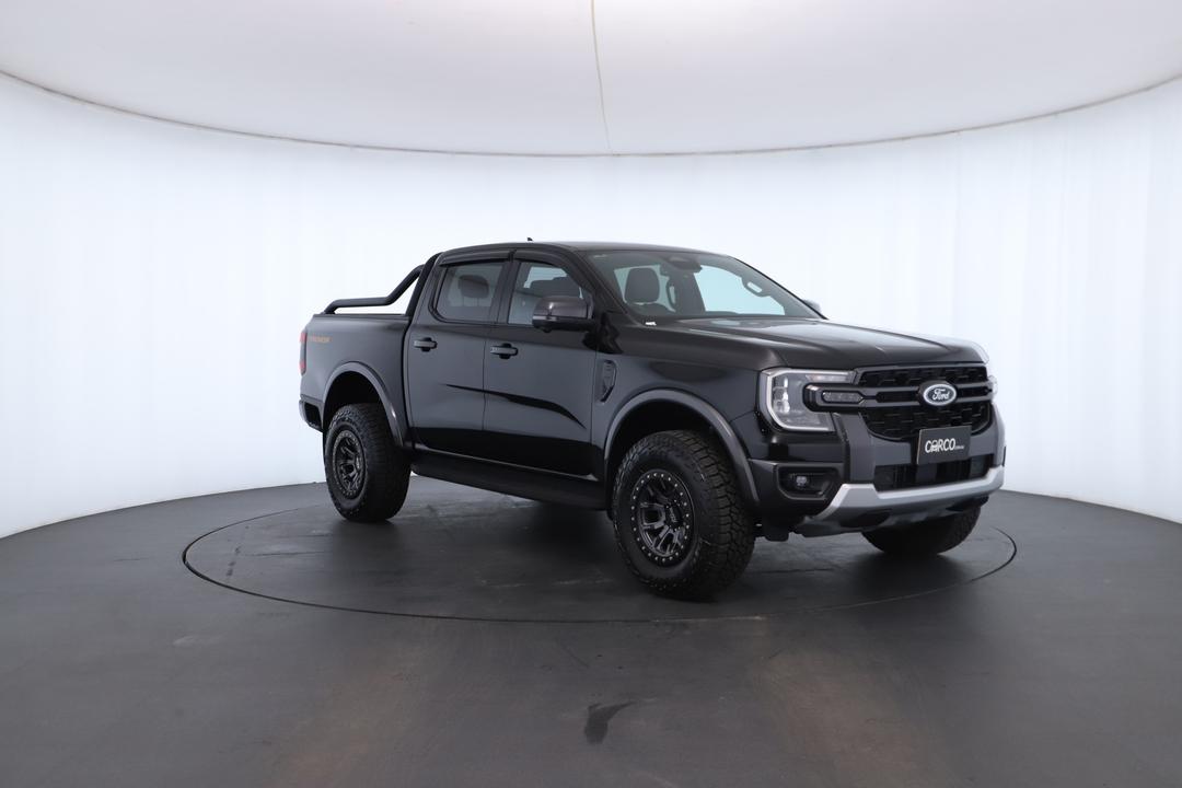 Exterior view frame 1