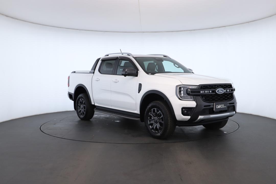 Exterior view frame 1