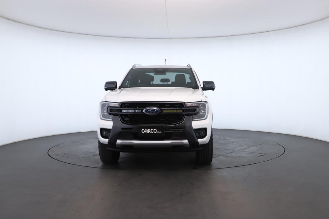 Exterior view frame 3