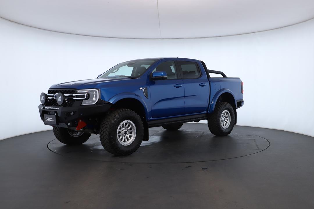 Exterior view frame 5