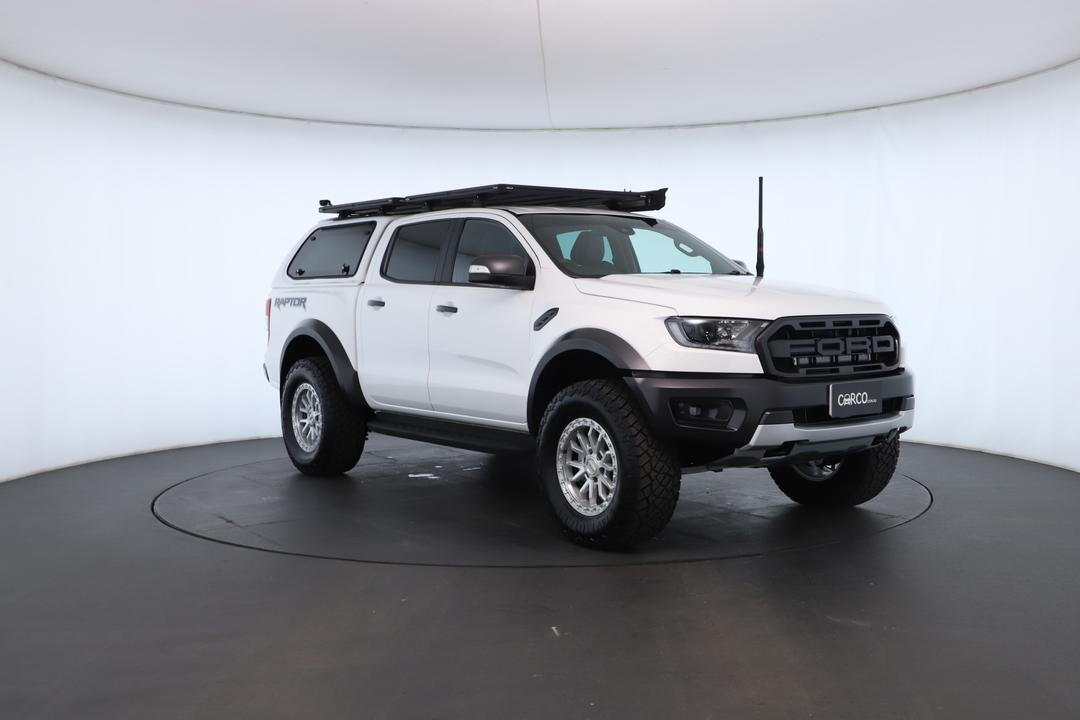 Exterior view frame 1