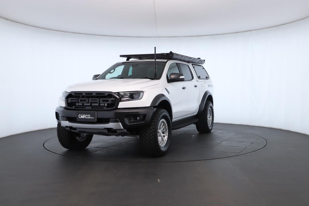 Exterior view frame 4