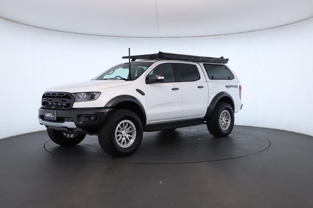 Exterior view frame 5