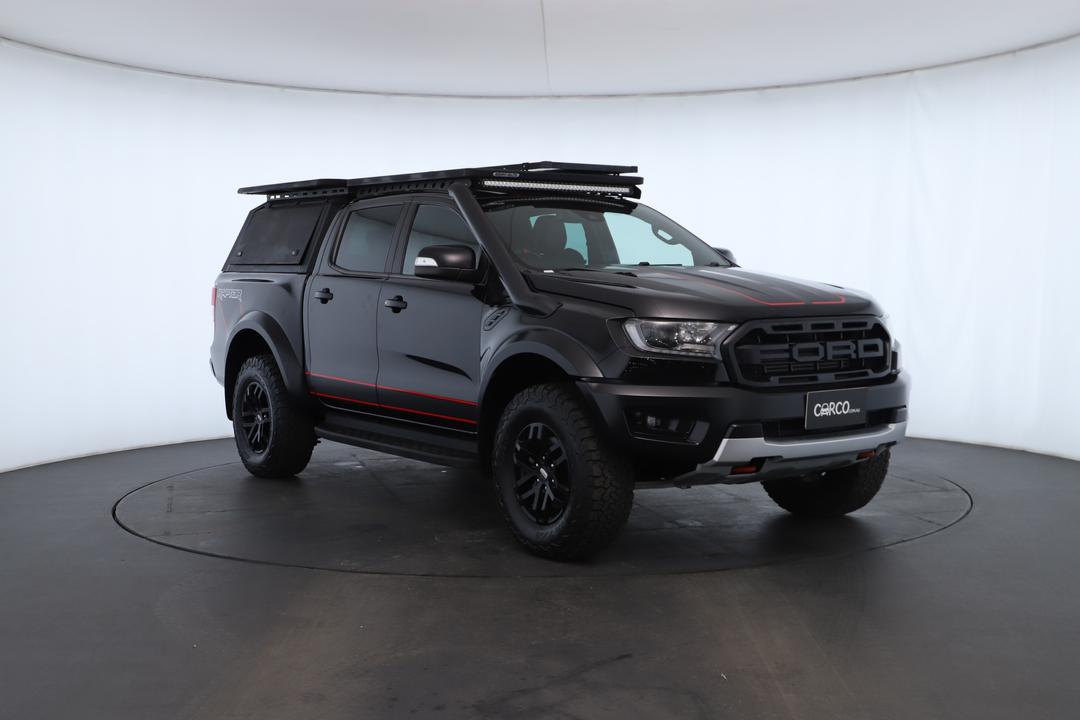 Exterior view frame 1