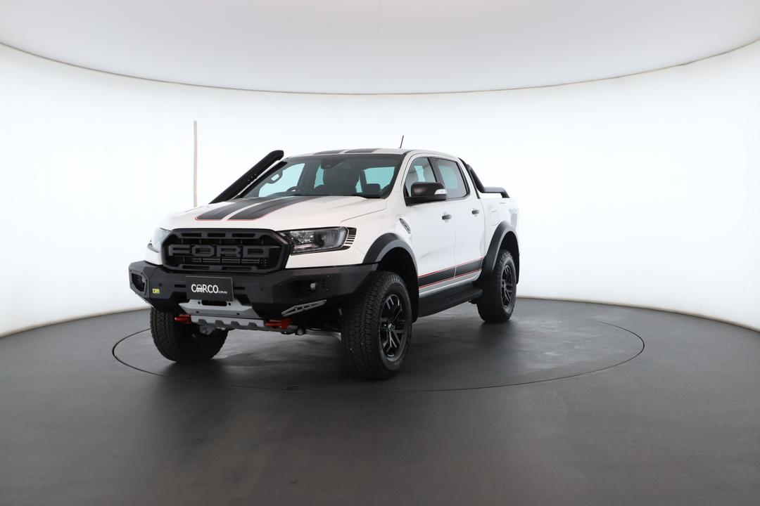 Exterior view frame 4