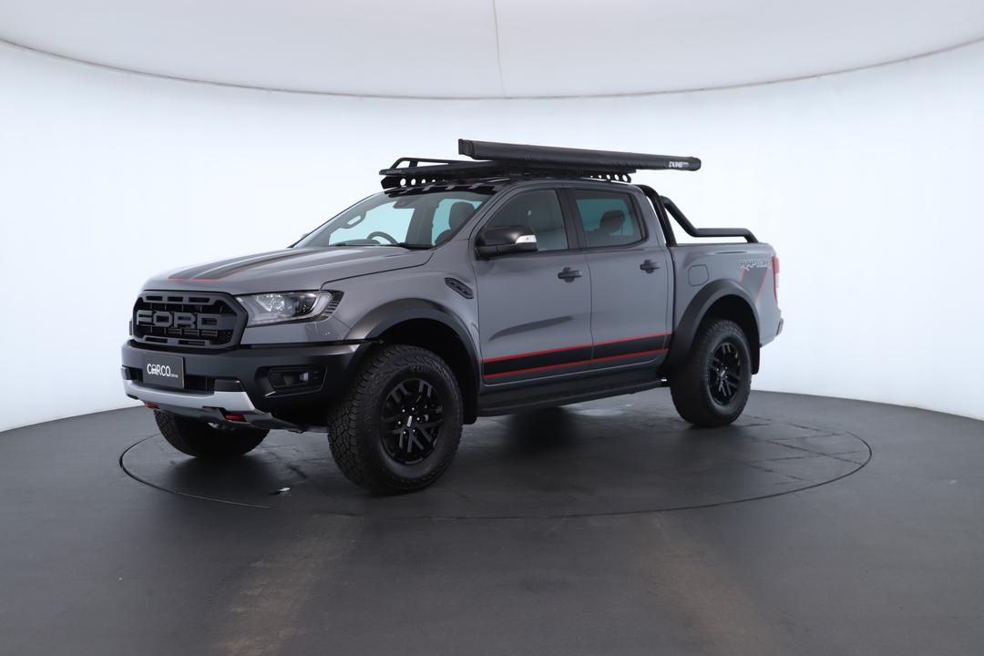 Exterior view frame 5