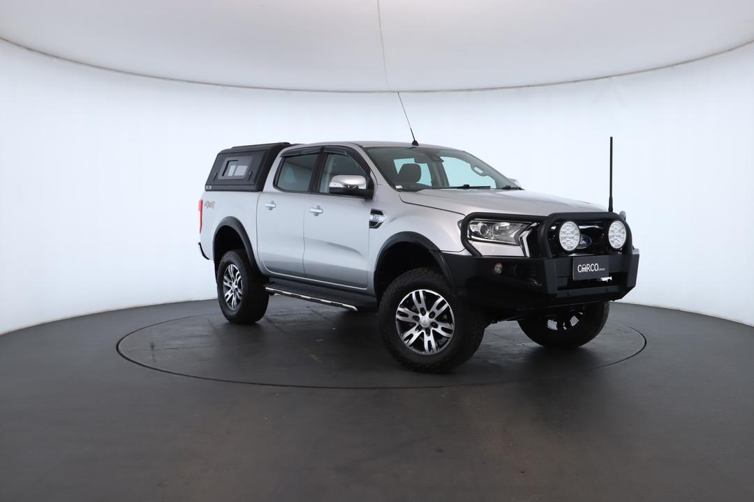 Exterior view frame 0