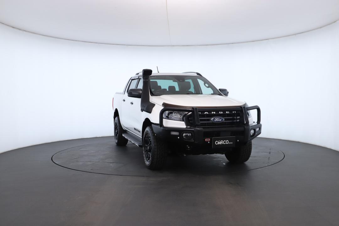 Exterior view frame 2