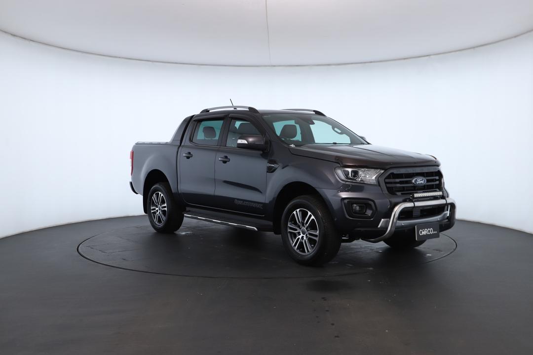 Exterior view frame 1