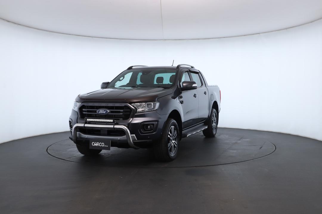 Exterior view frame 4